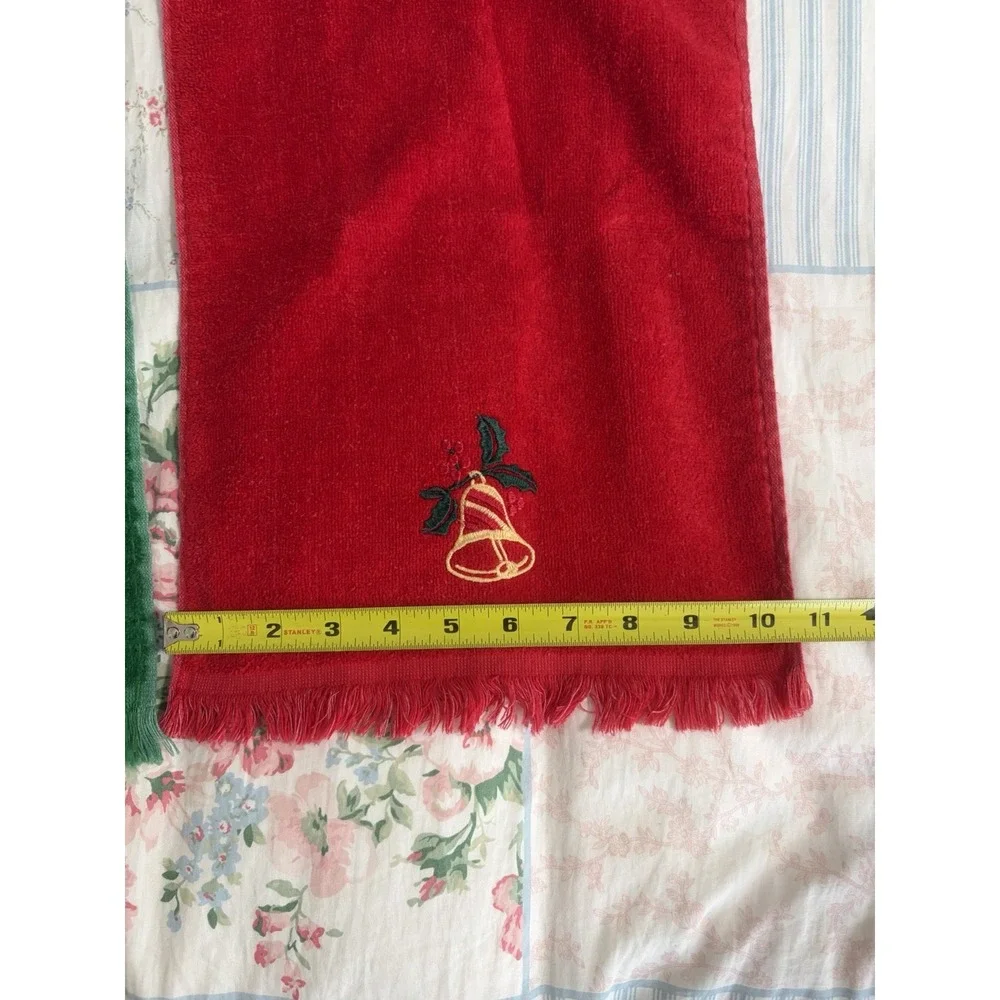 Two Vintage Cannon USA Embroidered Christmas Hand Towels Cotton Terry Fringe